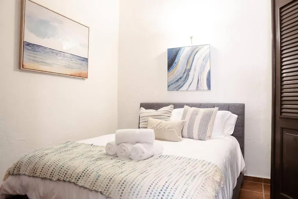 Peaceful Apt Near La Fortaleza In Osj // 65 Fort 7A Apartment San Juan