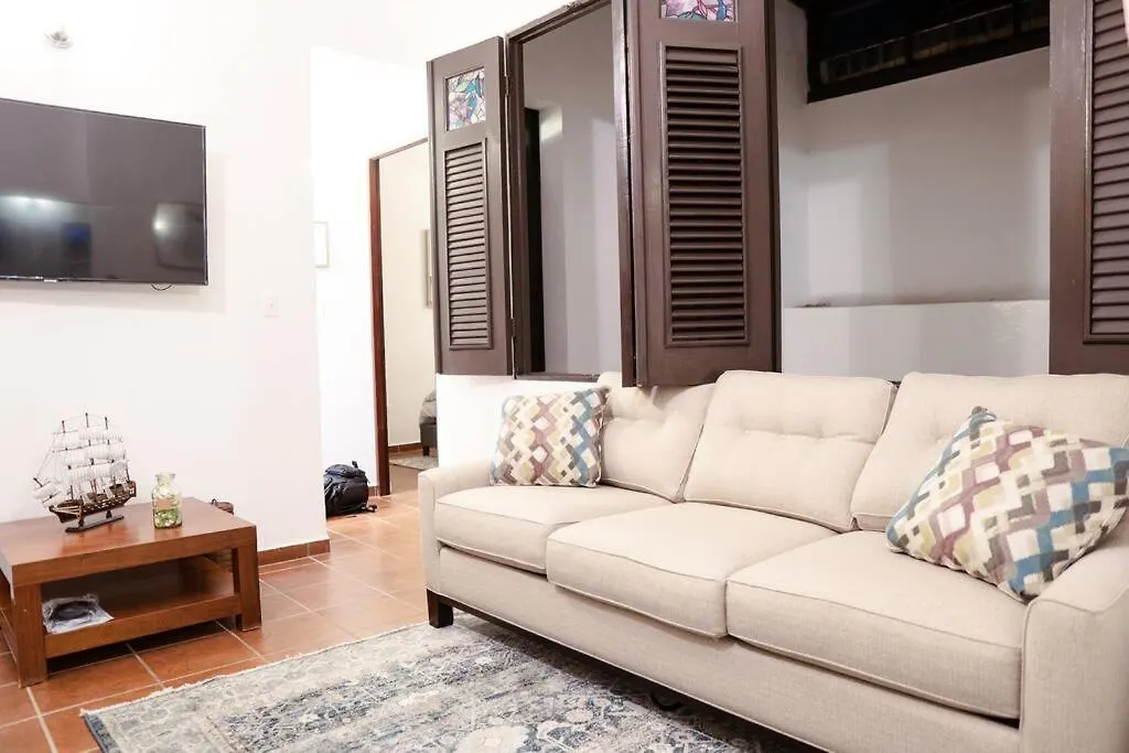 Peaceful Apt Near La Fortaleza In Osj // 65 Fort 7A Apartment San Juan