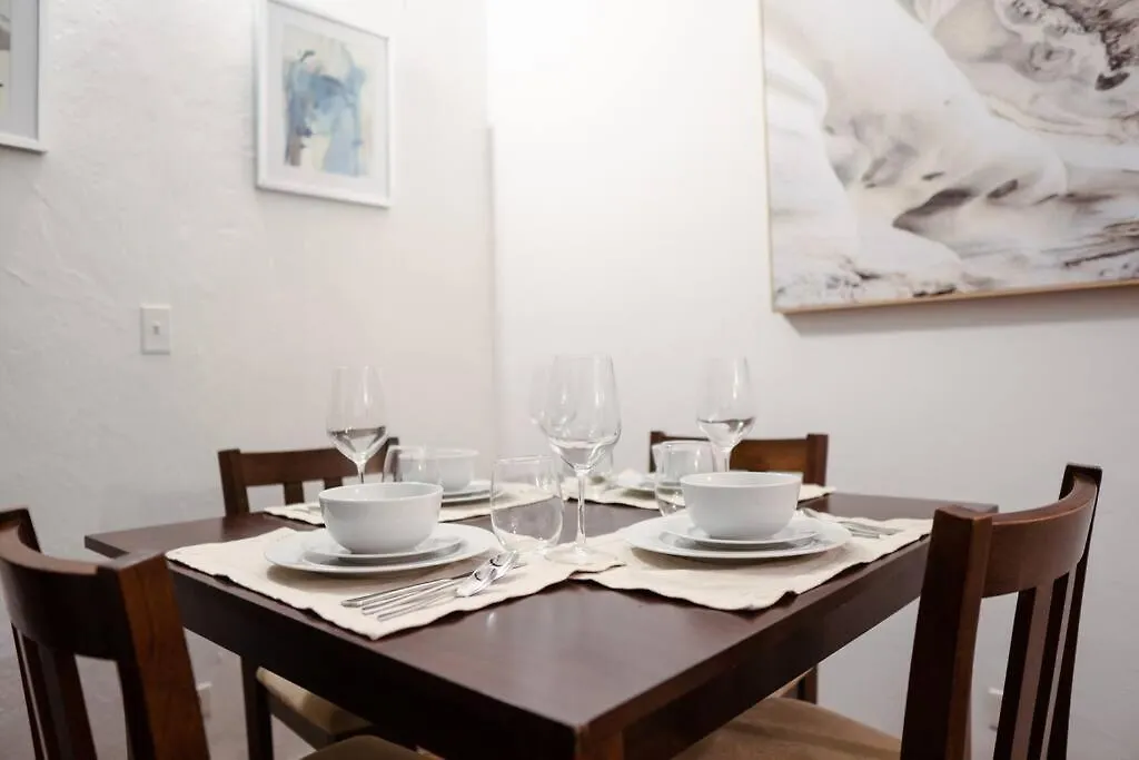 Peaceful Apt Near La Fortaleza In Osj // 65 Fort 7A Apartment San Juan